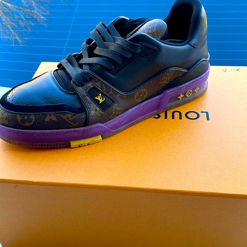 Louis Vuitton sneaker
